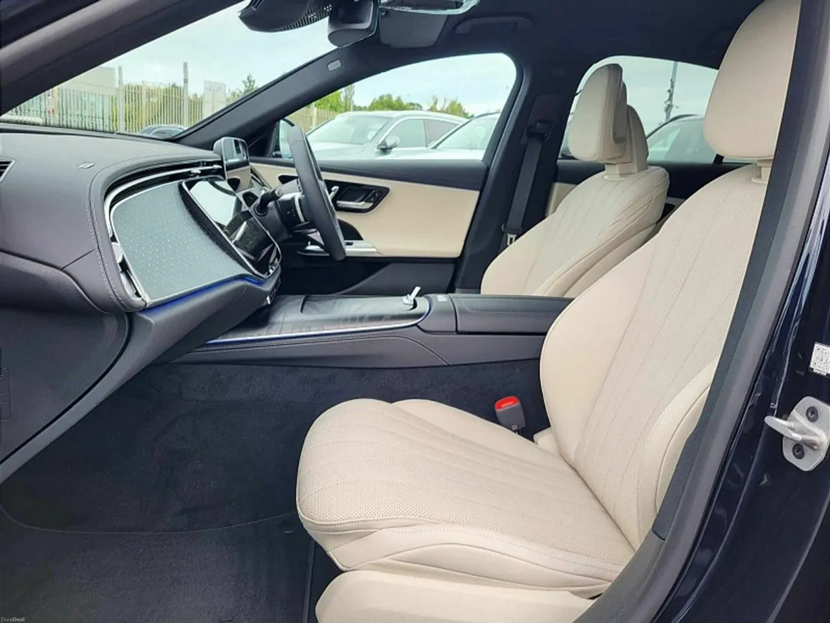 Mercedes-Benz E-Class E300de AMG EDITION PLUS *(PL - Image 6