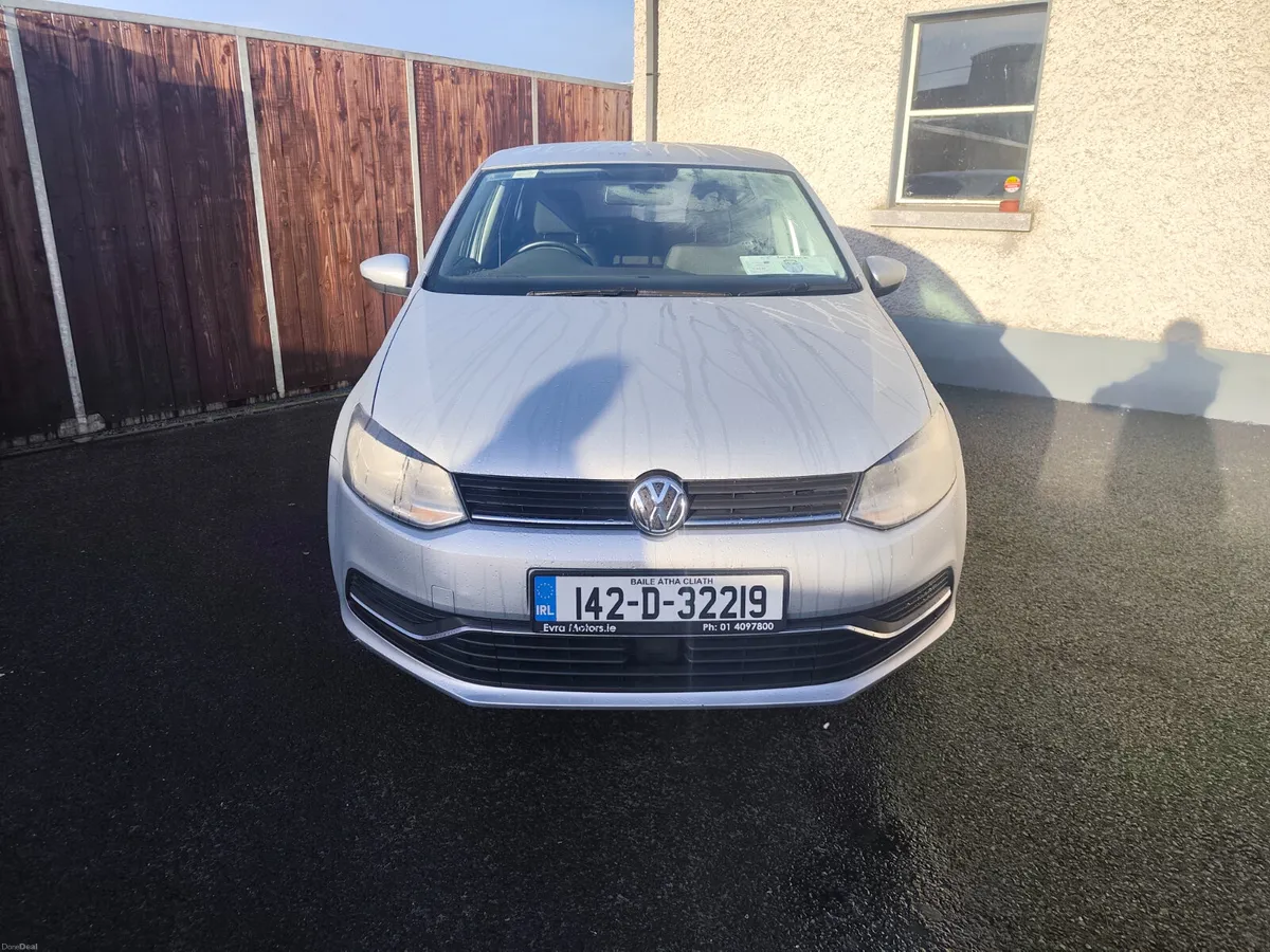 Volkswagen Polo 1.2 auto tiny km  high spec 2014 - Image 2