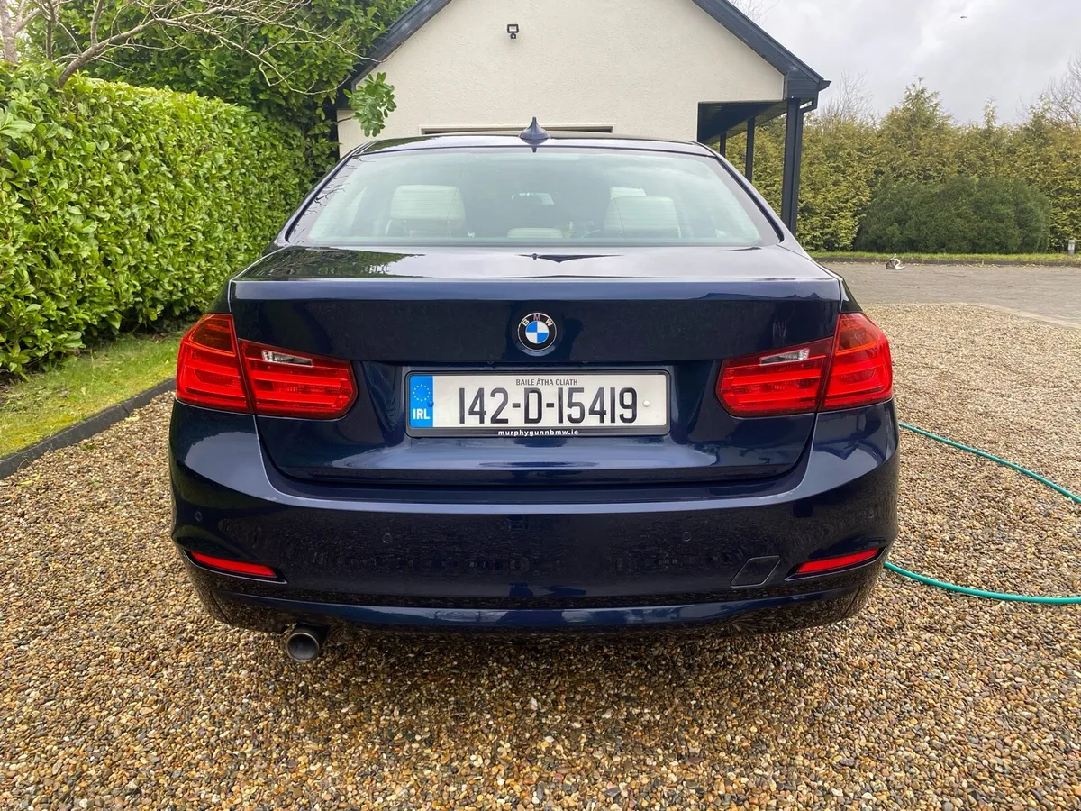 BMW 3-Series 2014 - Image 3
