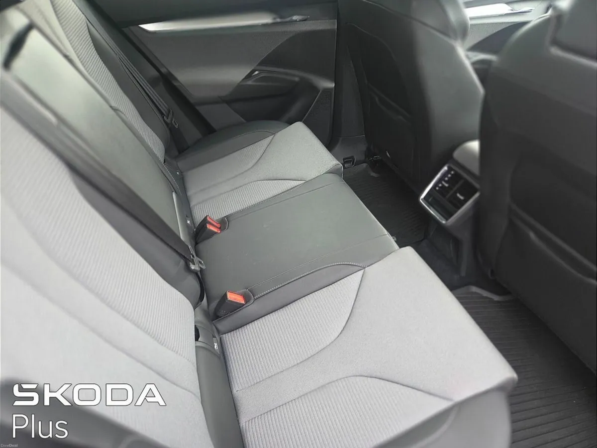 Skoda Enyaq Enyaq 60 - Image 4