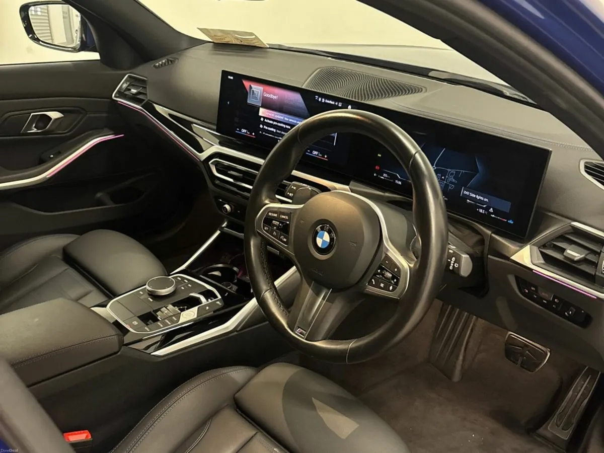 BMW 3-Series 320d M Sport Touring SUNROOF - Image 6