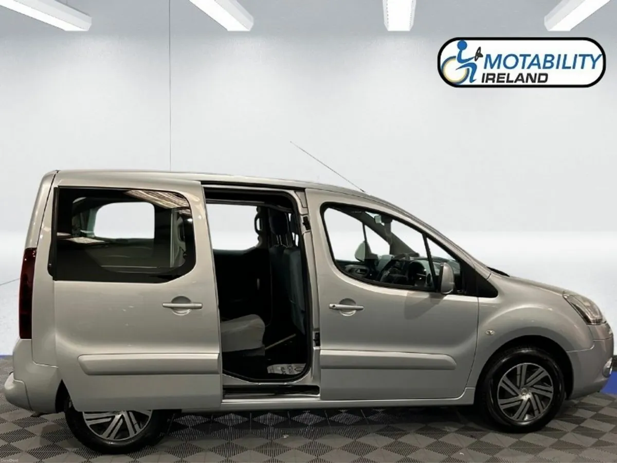 Citroen Berlingo Multispace Wheelchair Accessible - Image 4