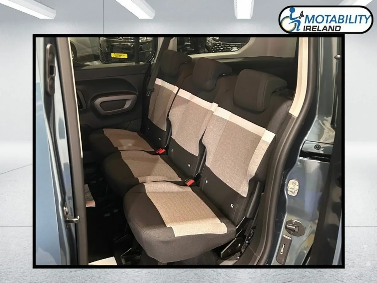 Citroen Berlingo Multispace E-Berlingo Wheelchair - Image 6