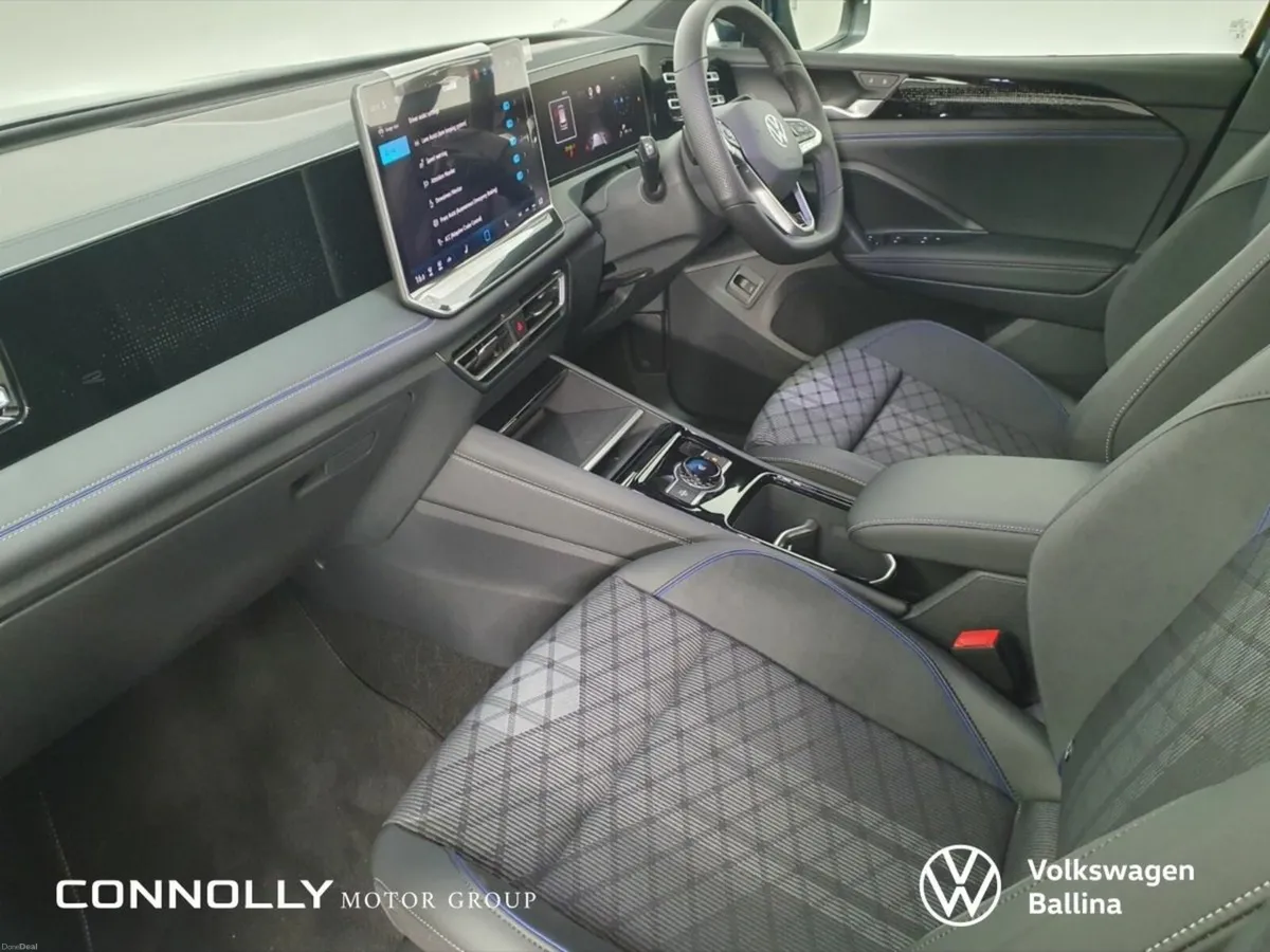 Volkswagen Tiguan R-LINE HIGH SPEC - Finance avail - Image 4