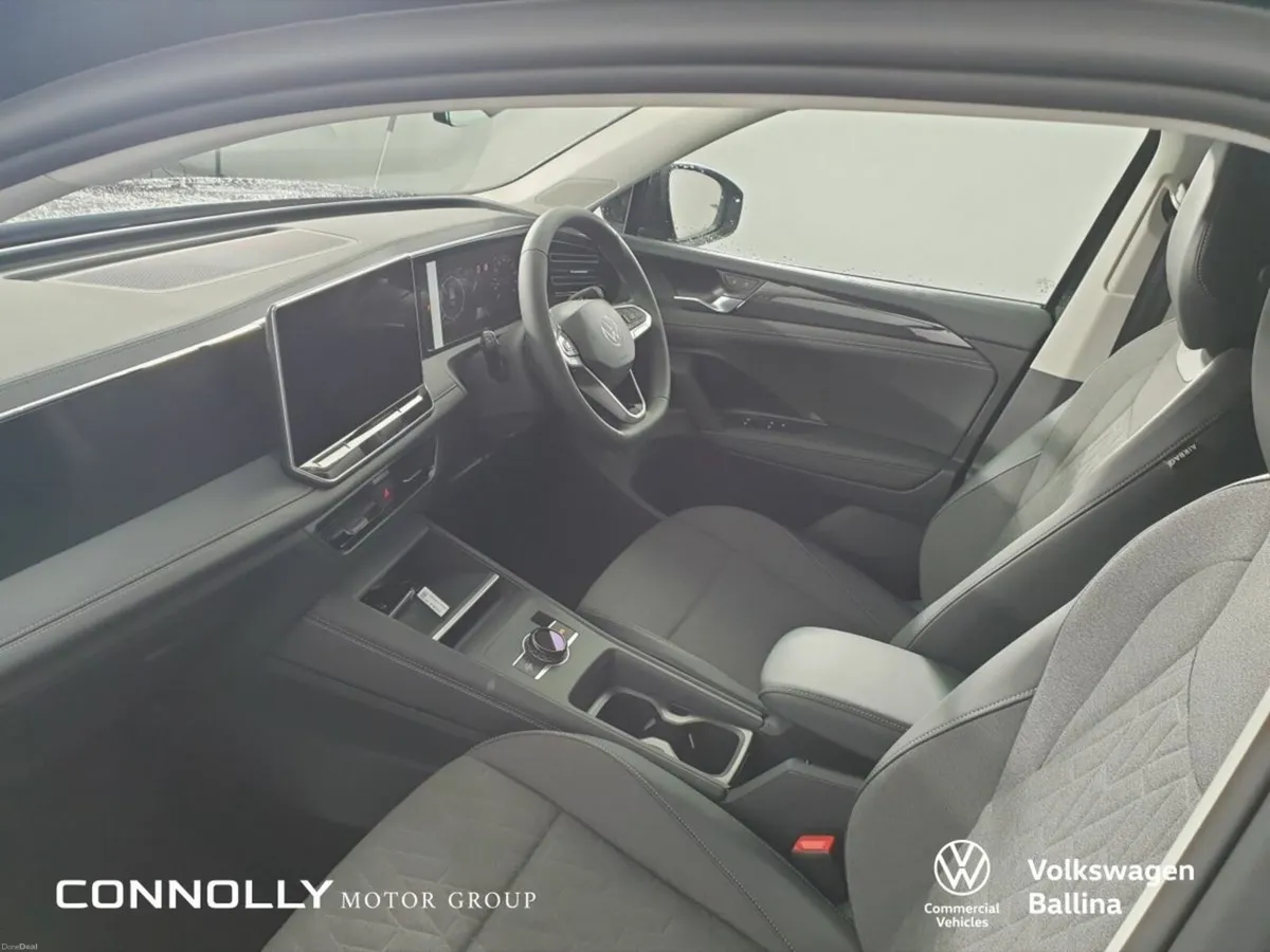 Volkswagen Tiguan COMMERCIAL 2 SEAT - Finance avai - Image 4
