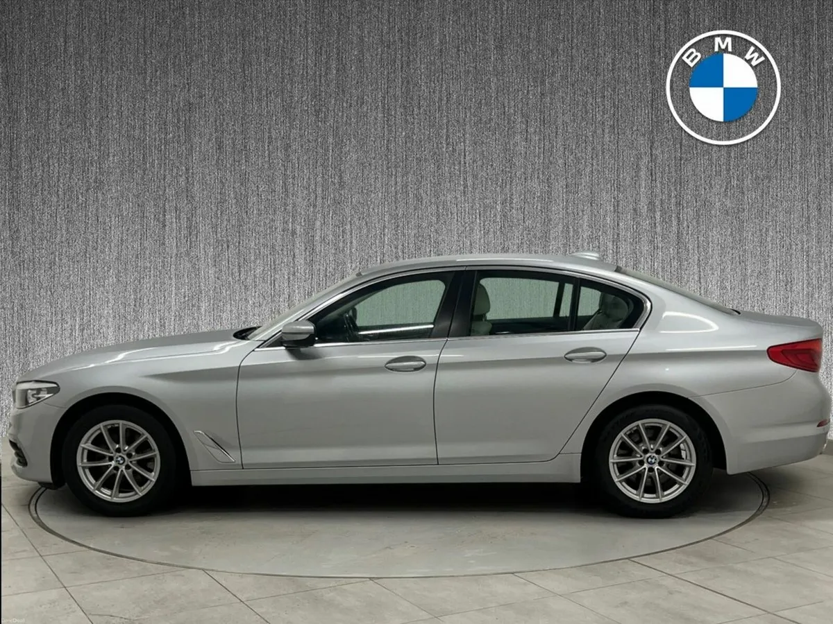 BMW 5-Series 520d SE Saloon 4DR AUTO - Image 3