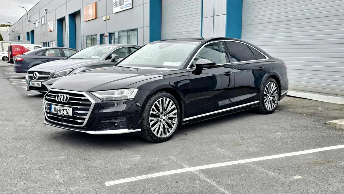 Audi A8 50 DTI 286hp AUTO - Image 1
