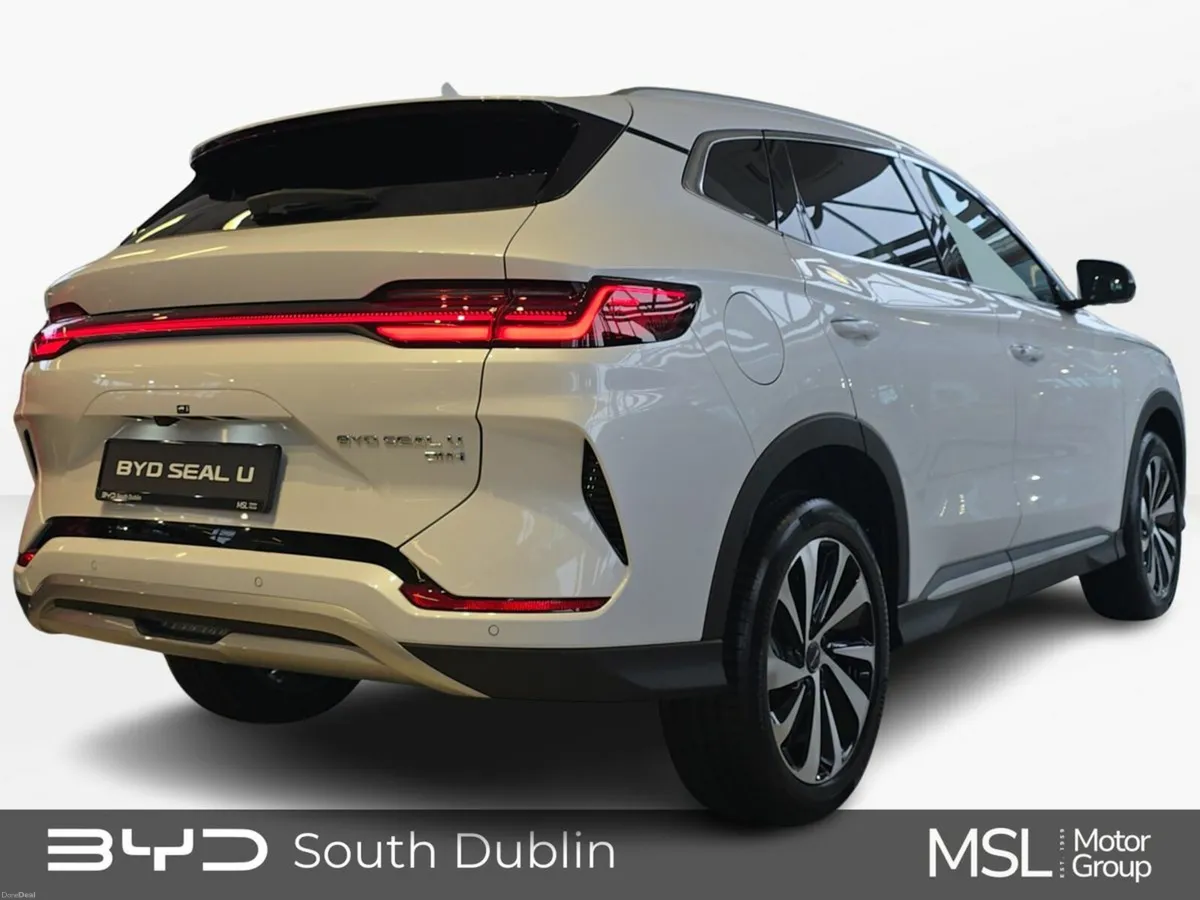 BYD SEAL U **ORDER NOW FOR 261**DMi PLUG-IN HYBRID - Image 4