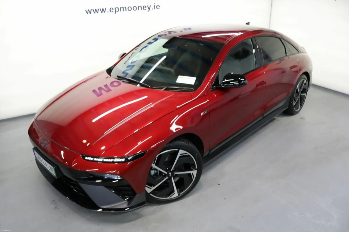 Hyundai IONIQ 6 N LINE IN ULTIMATE RED - Test Driv - Image 4