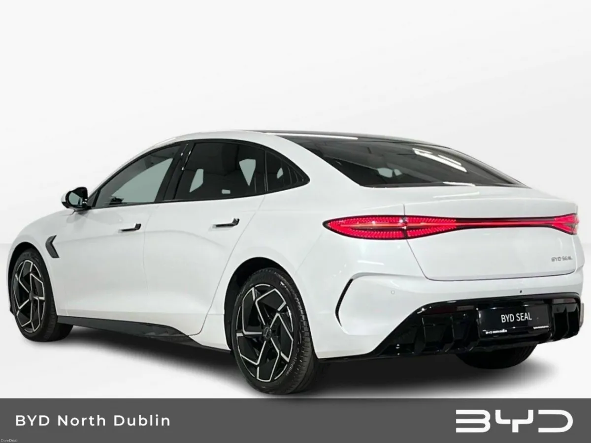 BYD SEAL Design 82.5kWh RWD - ORDER NOW FOR 262 AT - Image 4