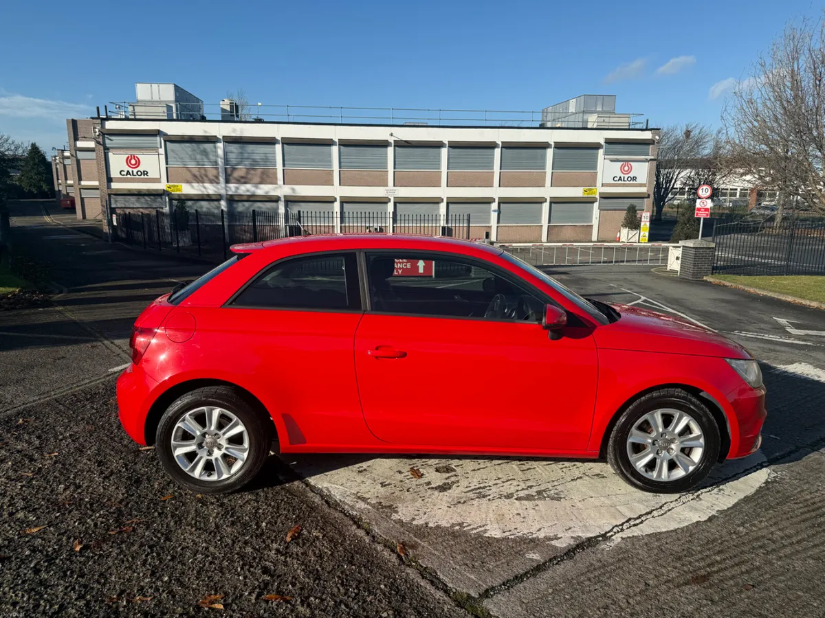 Audi A1 2012 Auto 53,000 kms - Image 4