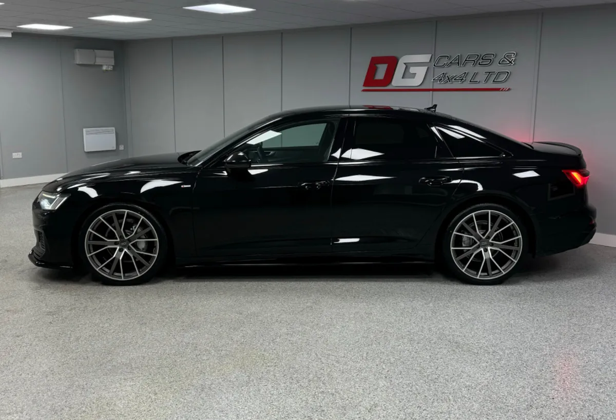 2021 Audi A6 2.0 40 TDI S Line Black Edition - Image 4