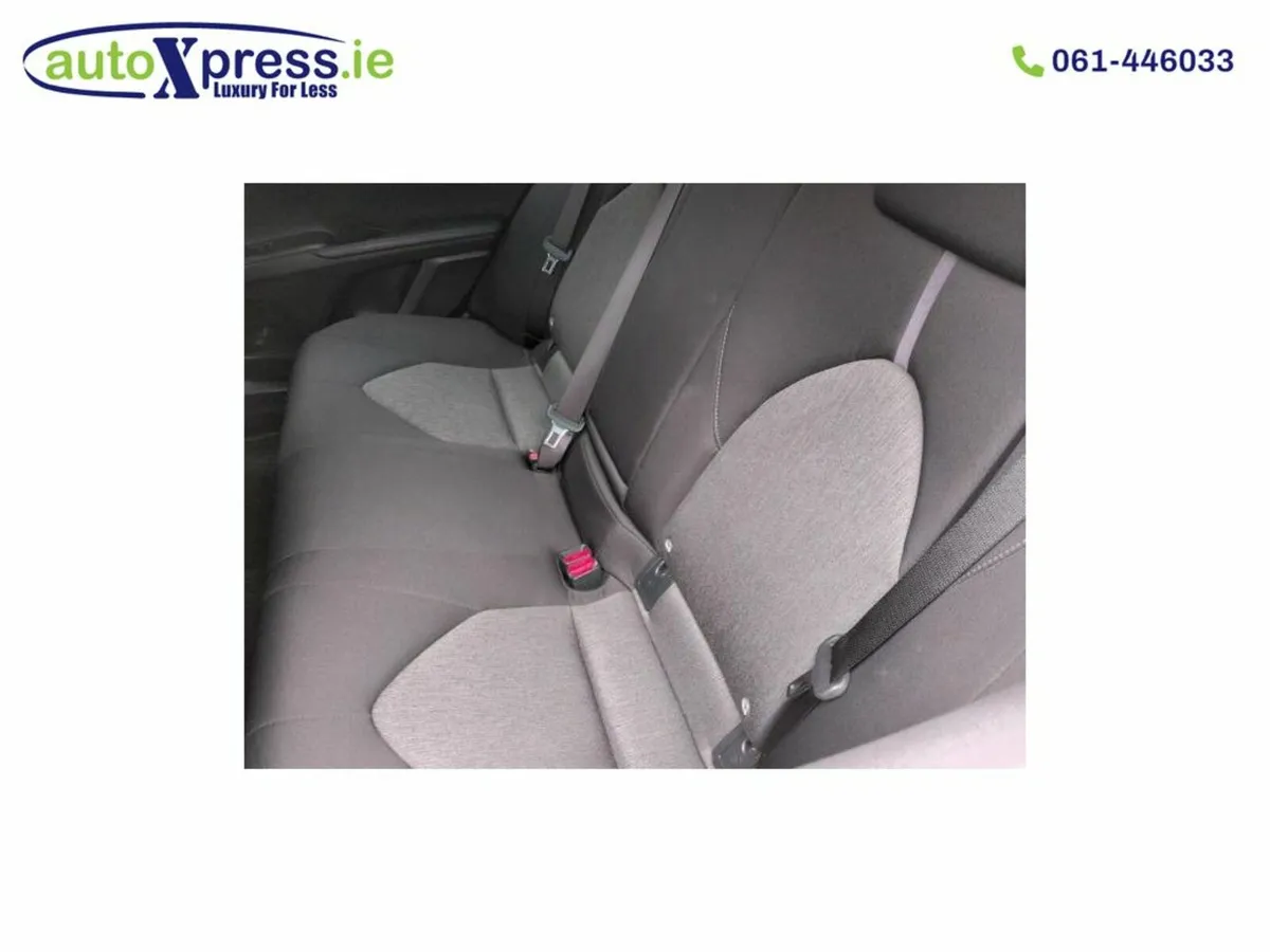 Toyota Camry Hybrid G Automatic - Image 4