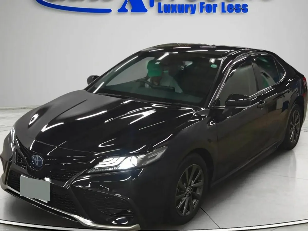 Toyota Camry HYBRID WS Low Mileage , Reversing cam - Image 4