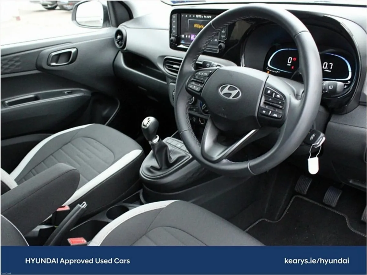 Hyundai i10 Deluxe Plus - Image 6