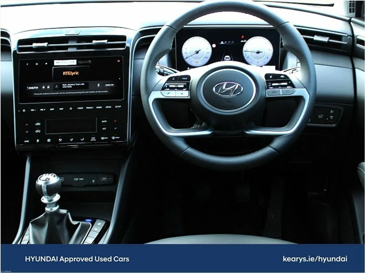 Hyundai Tucson EXECUTIVE PLUS - 1.6 DIESEL - 1 OWN - Image 4