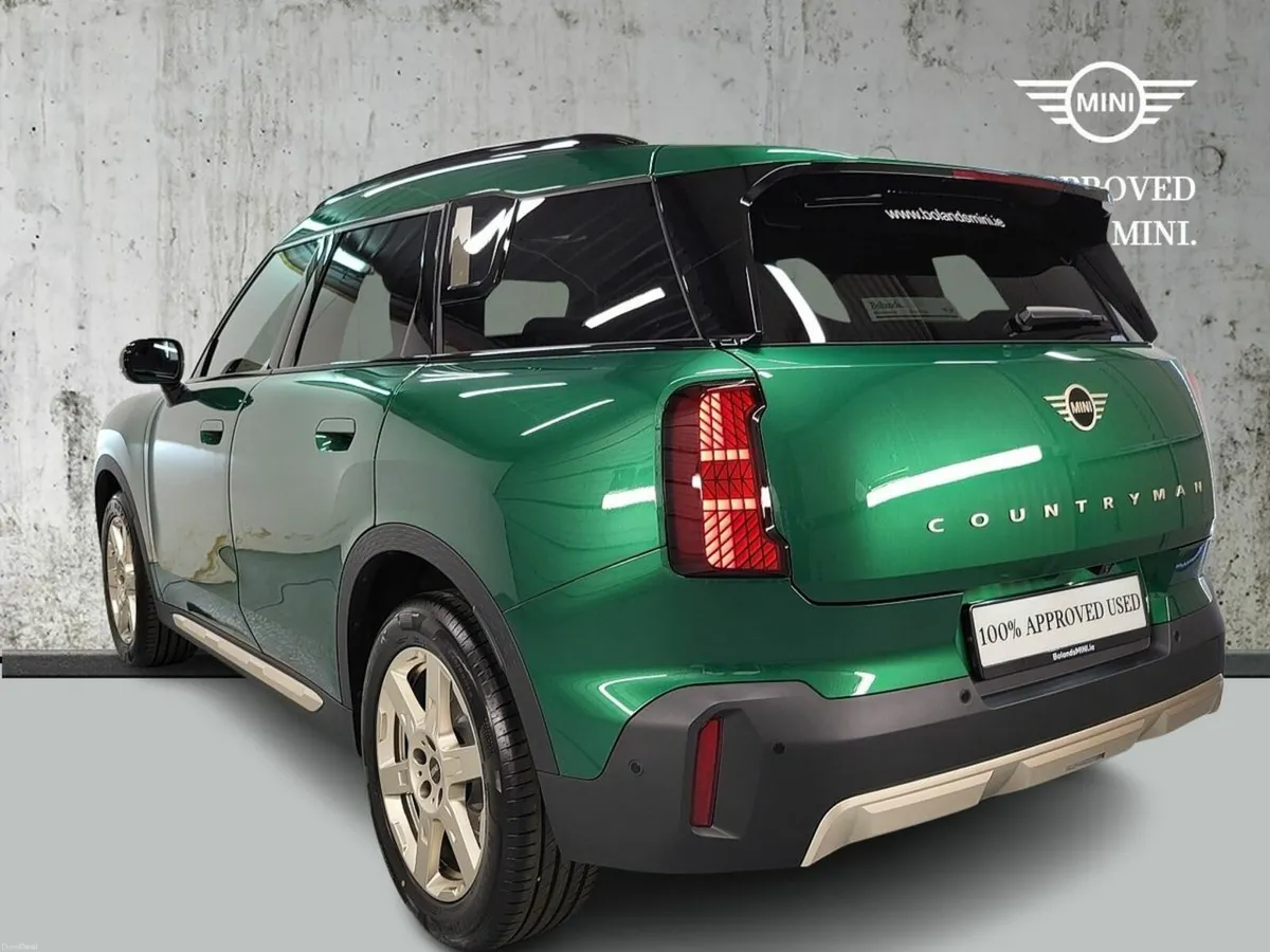 Mini Countryman C Exclusive level 2 - Image 2