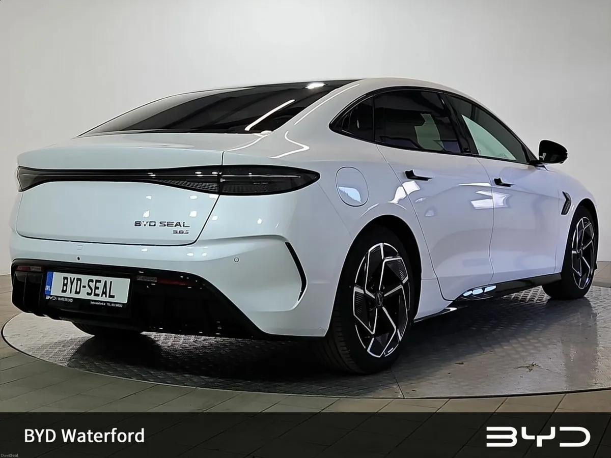 BYD SEAL **Finance Rates from 3.5%** Order Now for - Image 4