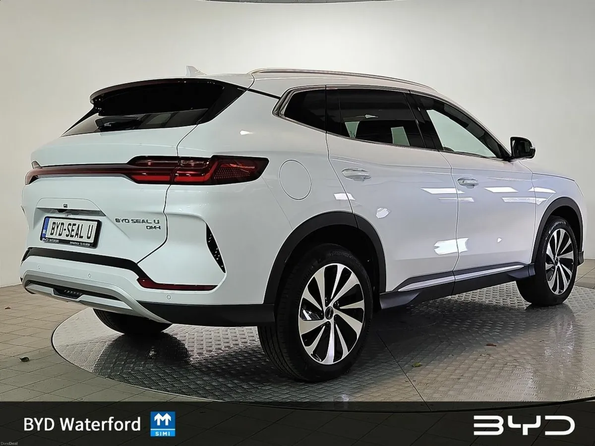 BYD SEAL U *Finance Rates from 4.9%* "Order Now Fo - Image 4