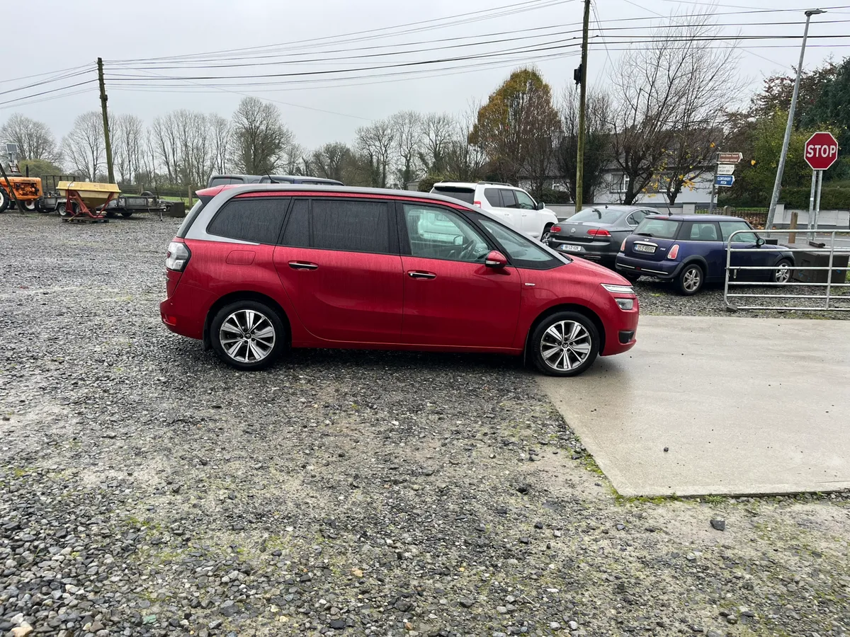2016 citroen C4 picasso 7 seater . - Image 2