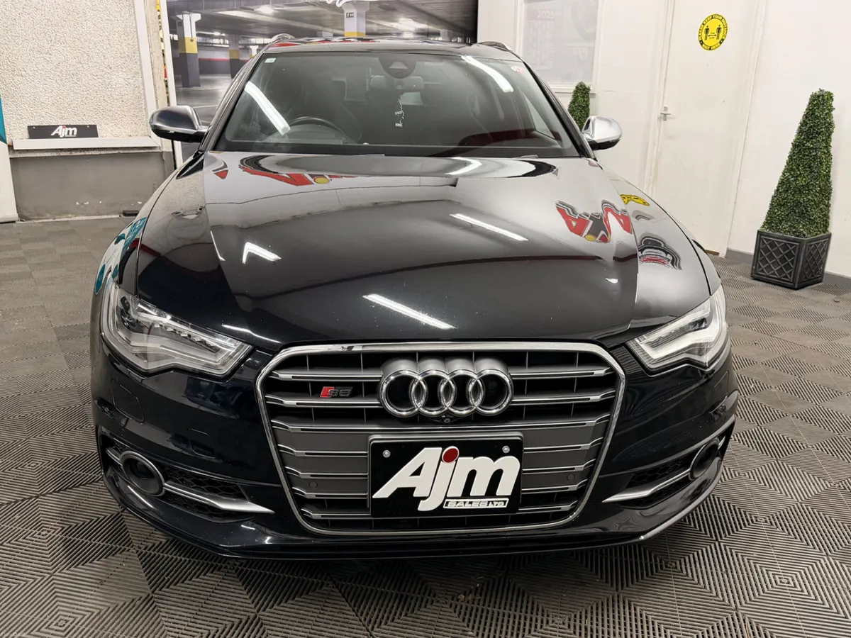 Audi S6 Avant 4.0 Twin Turbo 2012 - Image 3