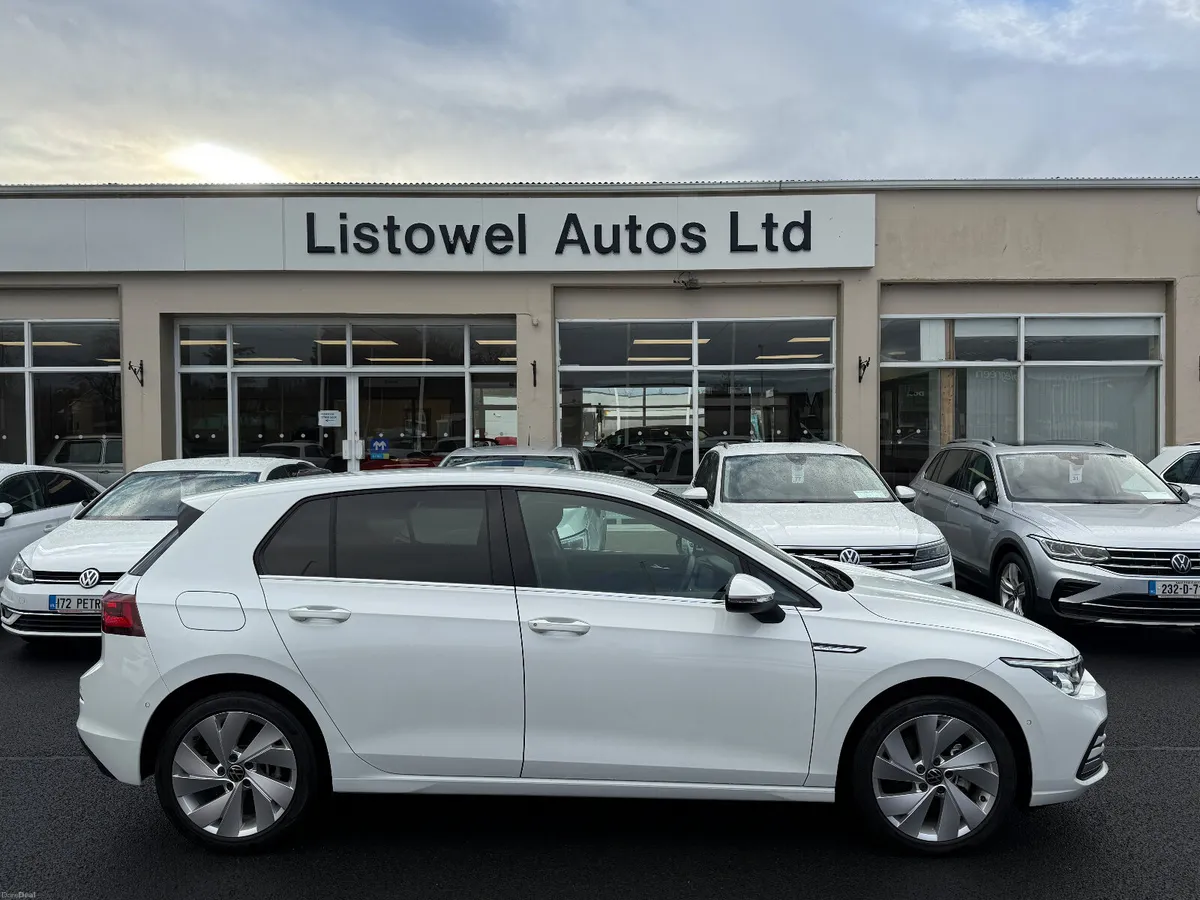 221 VW GOLF  STYLE 1.5 150BHP AUTOMATIC - Image 1