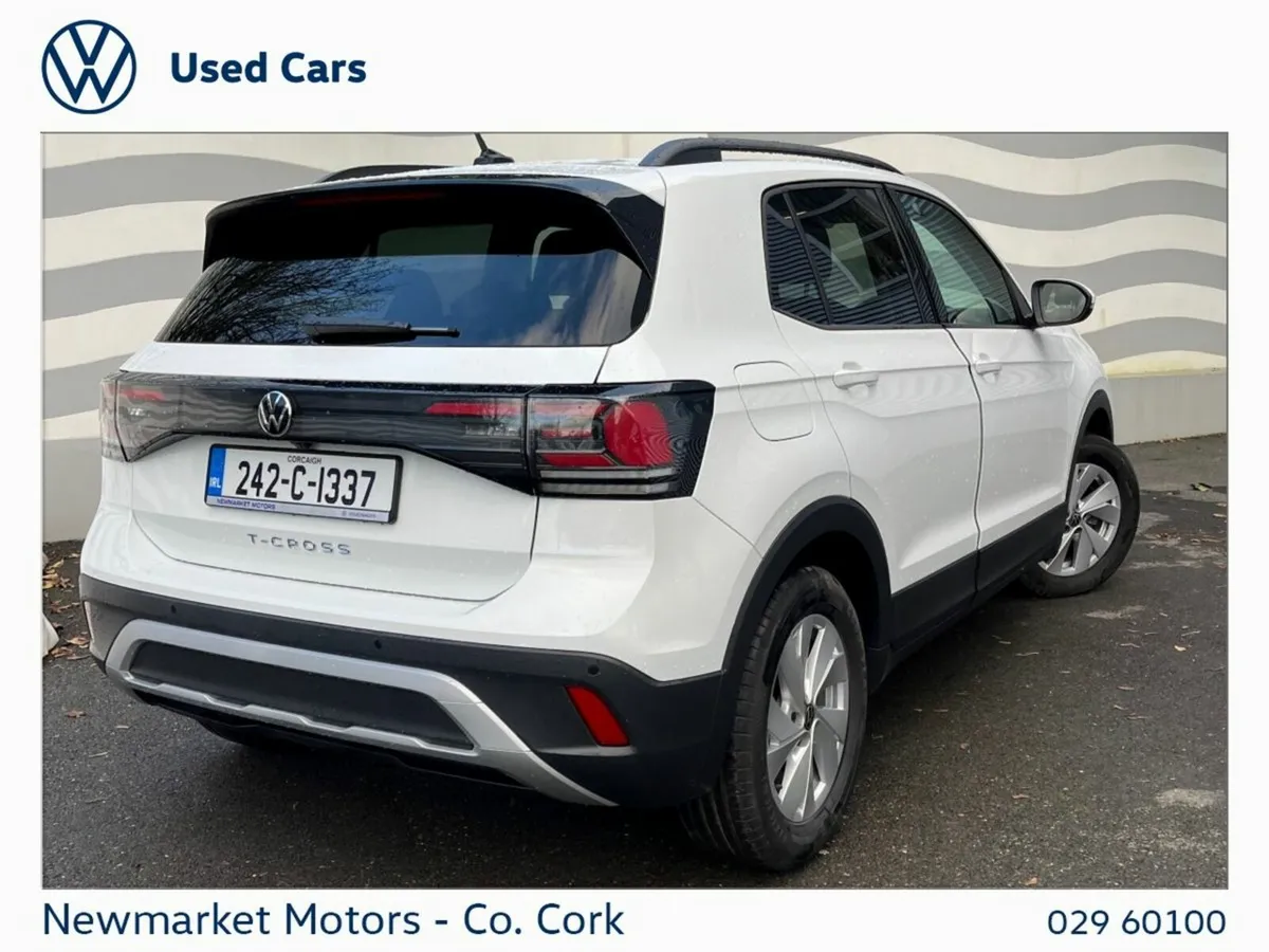 Volkswagen T-Cross LIFE 1.0TSI PETROL DEMONSTRATIO - Image 3