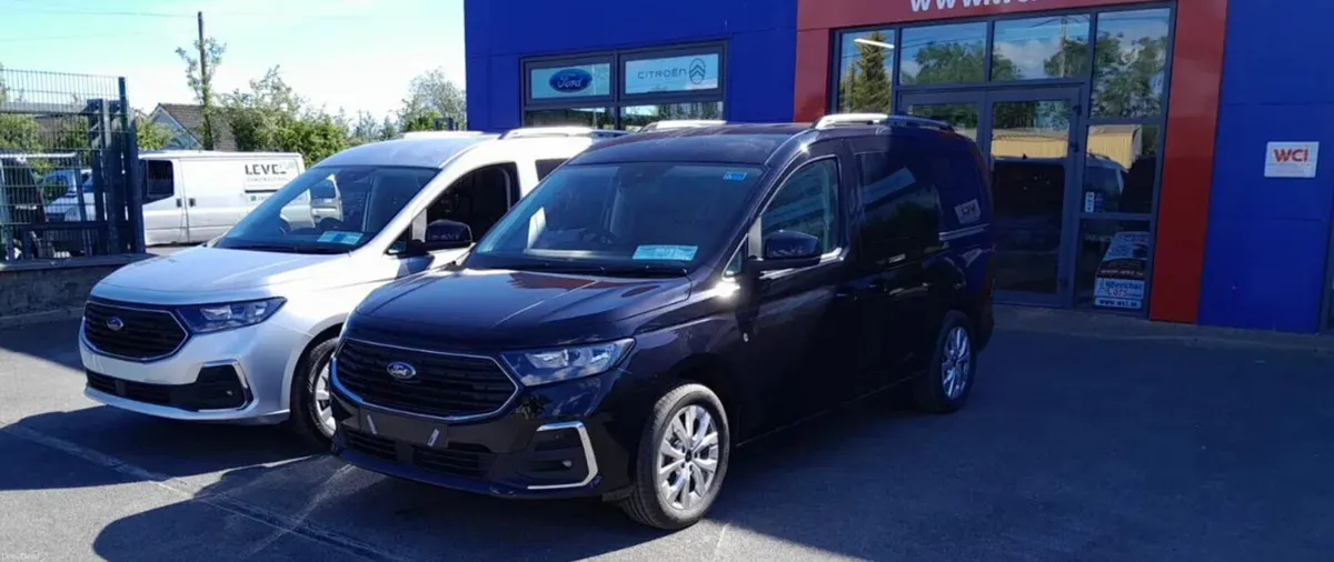 Wheelchair Taxi Spec 262 Ford Tourneo - Image 6