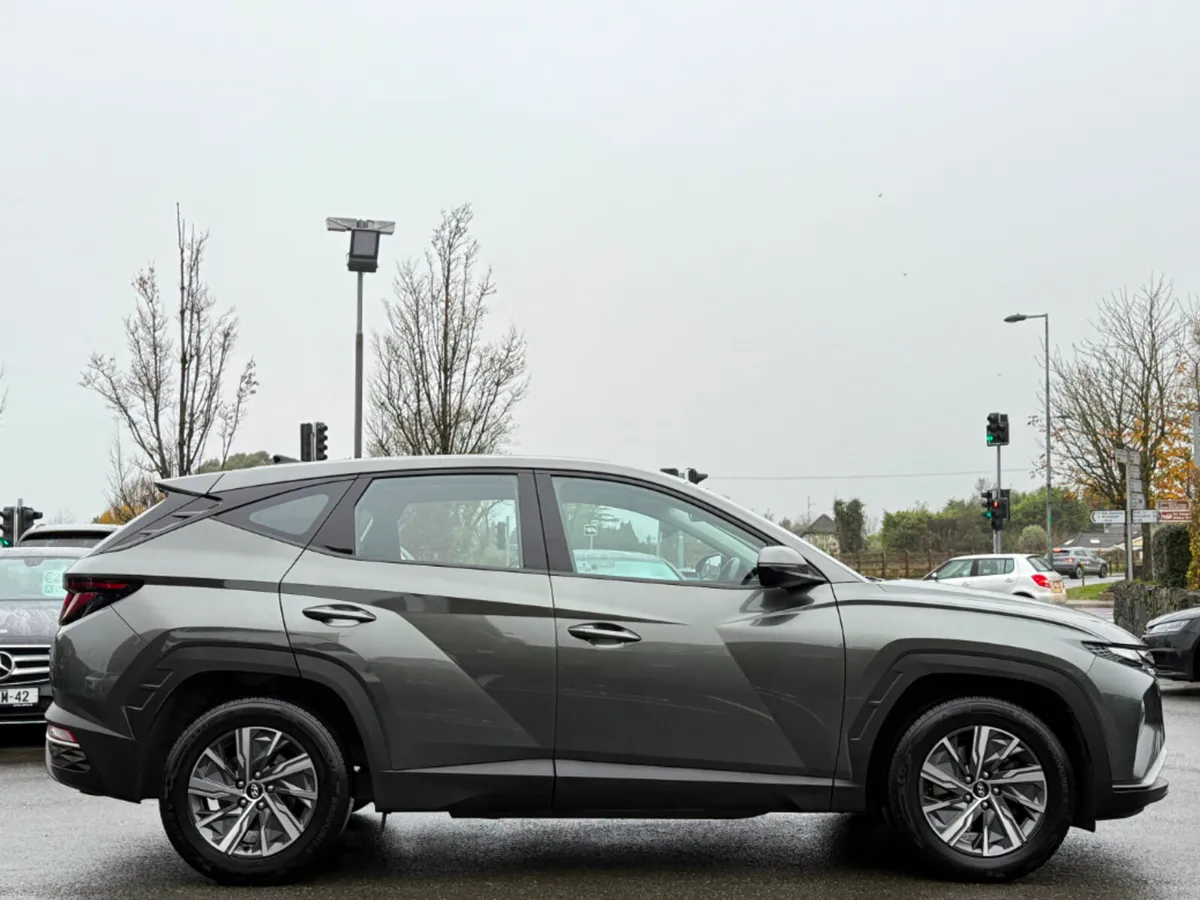 Hyundai Tucson 1.6D COMFORT PLUS *IRISH CAR* - Image 4