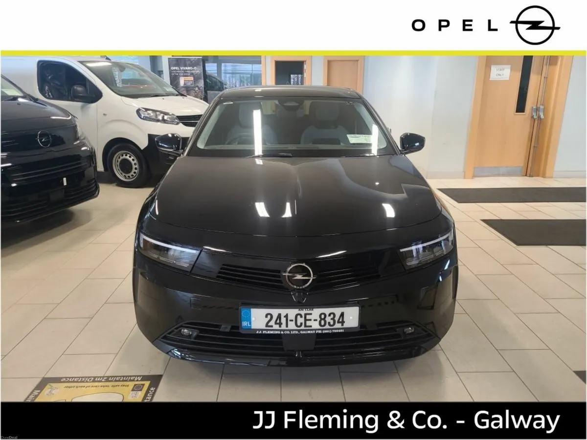 Opel Astra Elegance 1.2 Turbo 110PS Petrol 6 Speed - Image 3