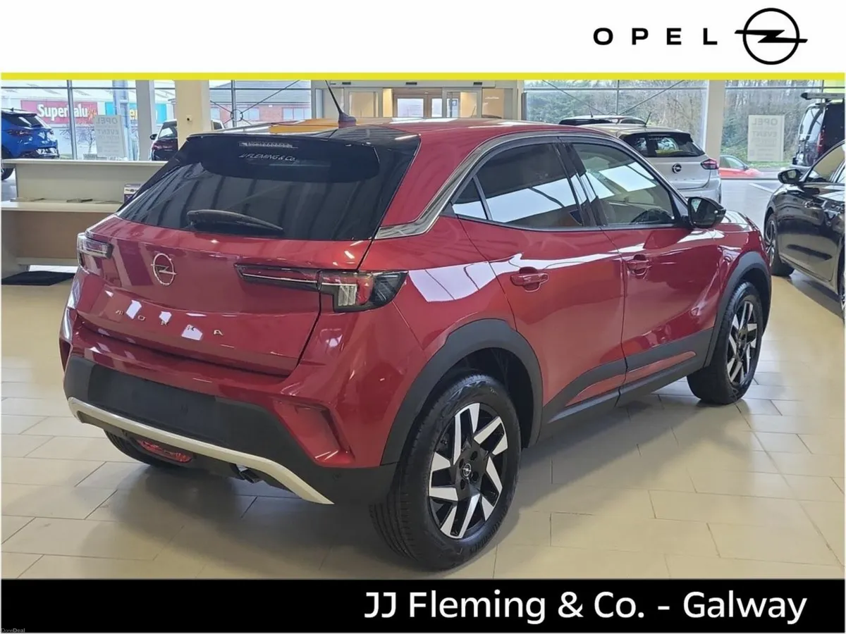 Opel Mokka Elegance Hybrid 1.2  Automatic - Image 4