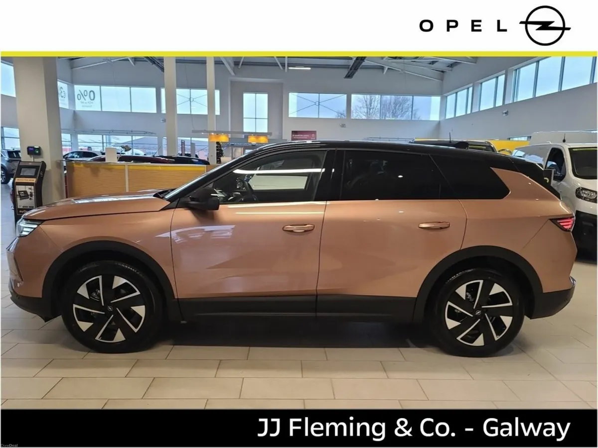 Opel Grandland X MHEV 1.2 PETROL AUTO - Image 3
