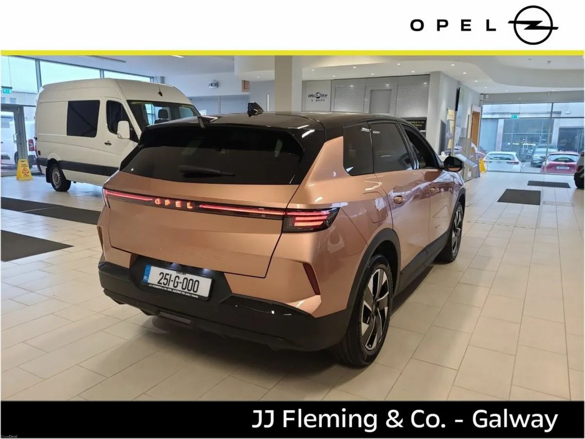 Opel Grandland X MHEV 1.2 PETROL AUTO - Image 4