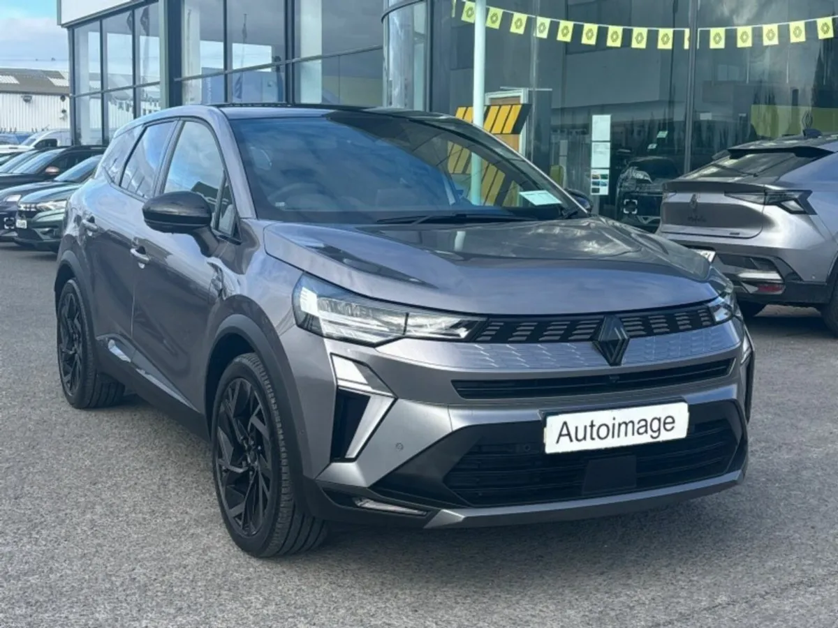 Renault Symbioz E-Tech HEV 145 Iconic Esprit Alpin - Image 1