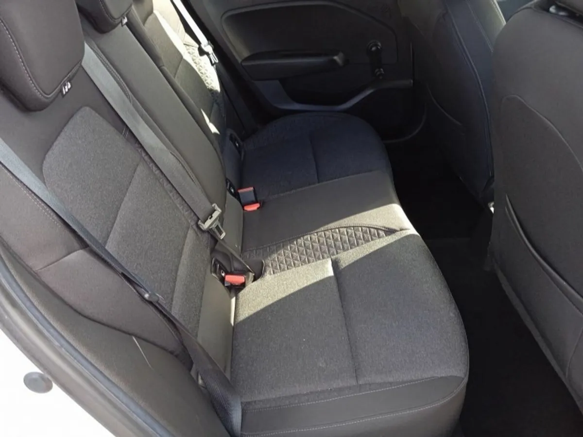 Renault Clio Dynamique TCe 100 - Image 4