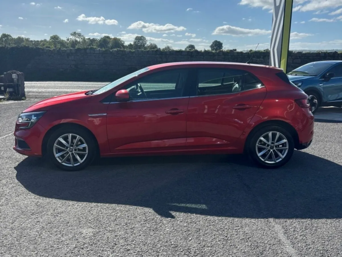 Renault Megane 181T787 - Image 4