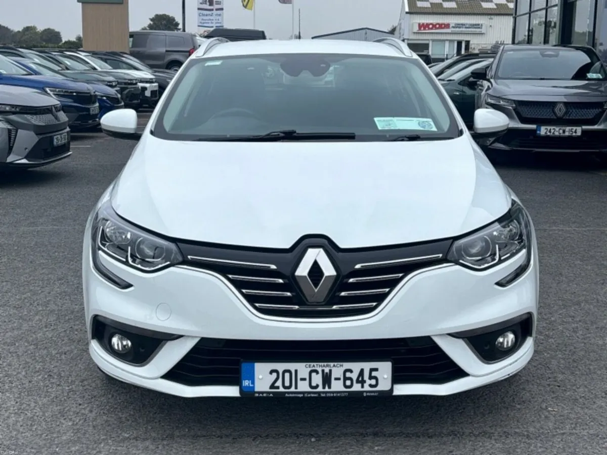 Renault Megane 1.5 Blue dCi 115 ICONIC TOURING - Image 2