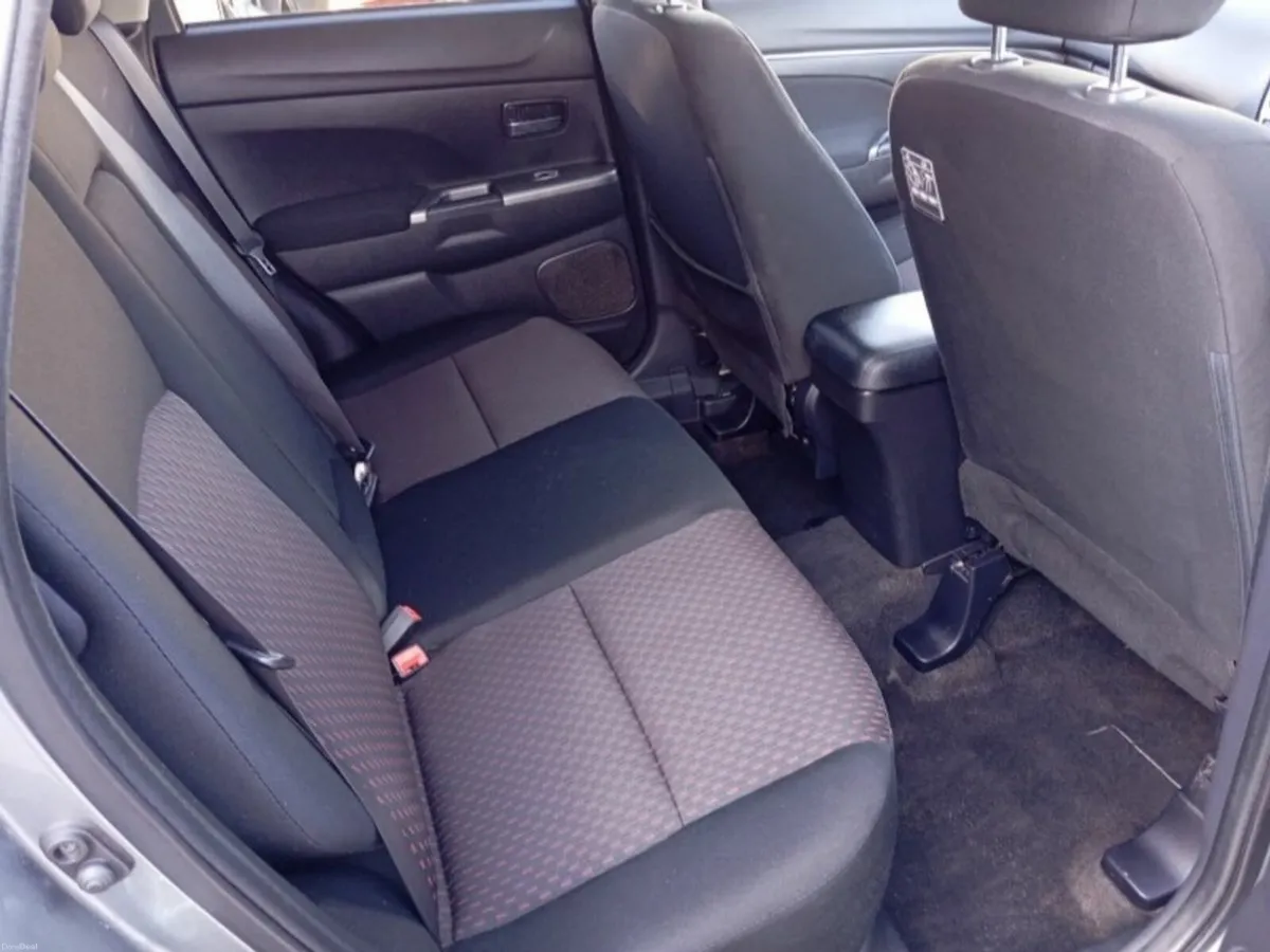 Mitsubishi ASX 1.6 Diesel 2WD Intense - Image 4