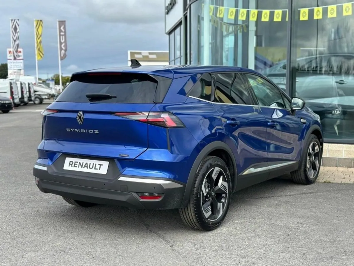 Renault Symbioz 1.6 E-Tech Hybrid 145 - Image 2