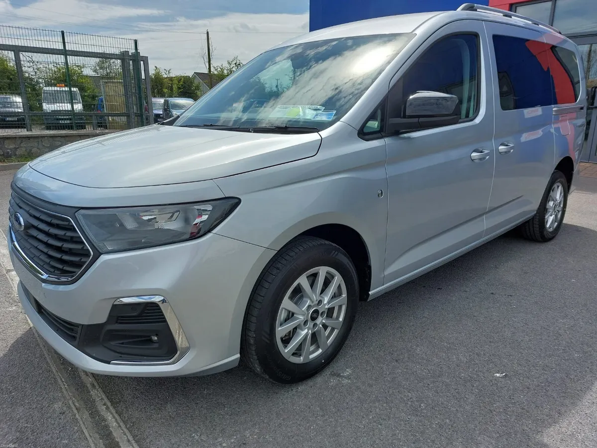 Wheelchair Taxi Spec Ford Tourneo Connect - Image 3