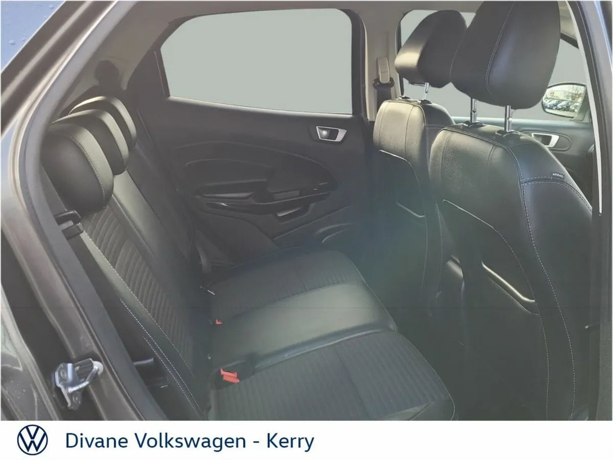 Ford EcoSport TITANIUM 1.5 DIESEL 100BHP - Image 4
