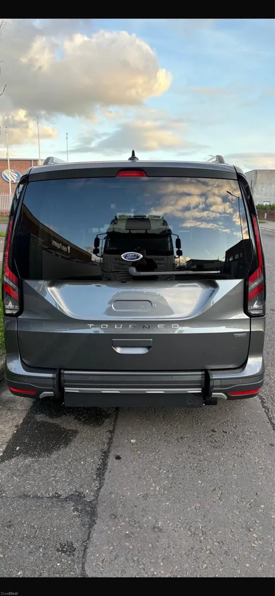 Wheelchair taxi - Image 1