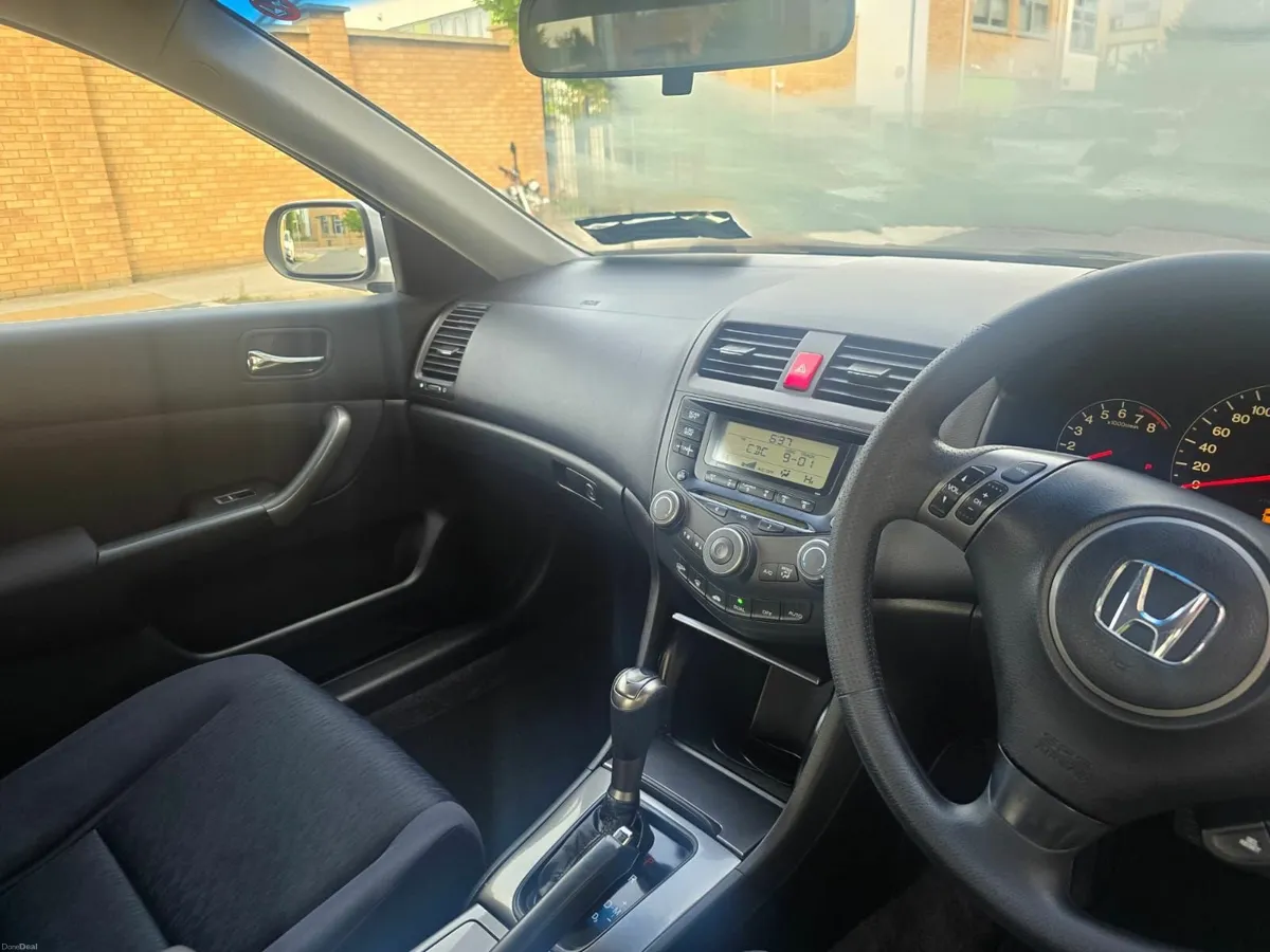 Honda Accord 2006 (Full option, automatic) - Image 3