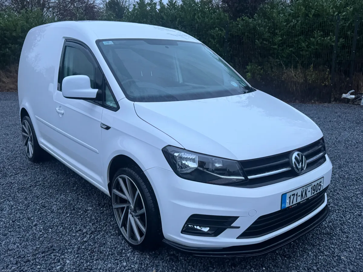 2017 Volkswagen Caddy - Image 1