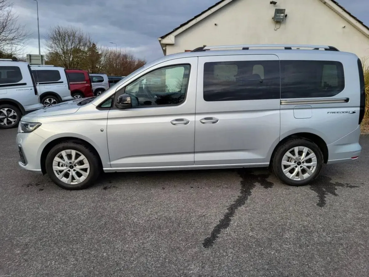 Wheelchair Taxi Spec Ford Tourneo - Image 5