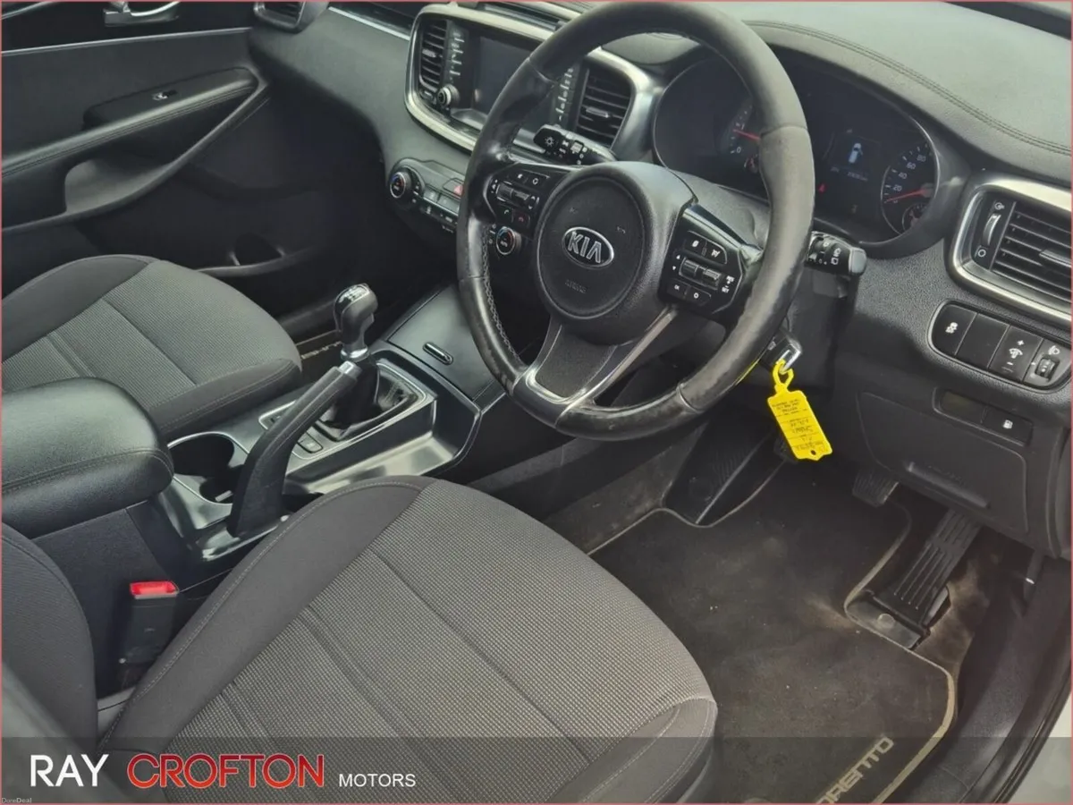 Kia Sorento SORENTO EX COMMERCIAL 5DR + VAT - Image 2