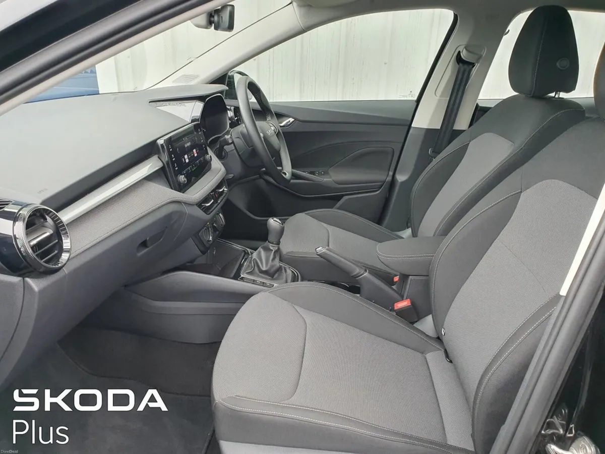 Skoda Fabia Selection 1.0MPi 80HP (From €92 per we - Image 4