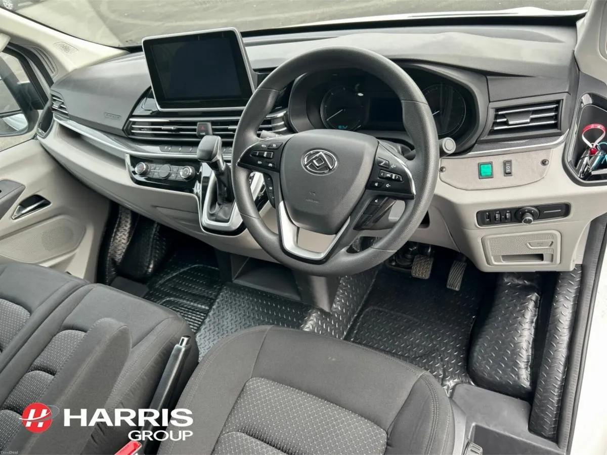 Maxus eDELIVER 9 eDeliver 9 EV 8 Seat Minibus - Image 2