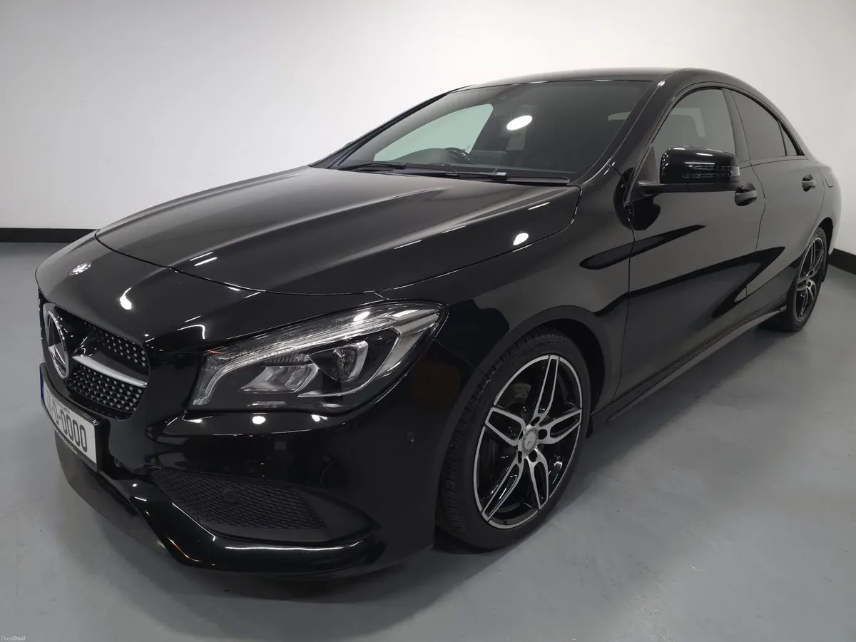 Mercedes-Benz CLA 200 AMG Line - Image 3