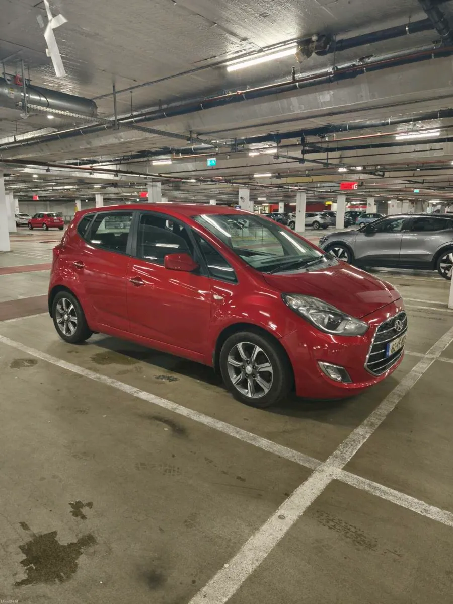 Automatic Hyundai IX 20 Deluxe Tiny mileage 42k - Image 1